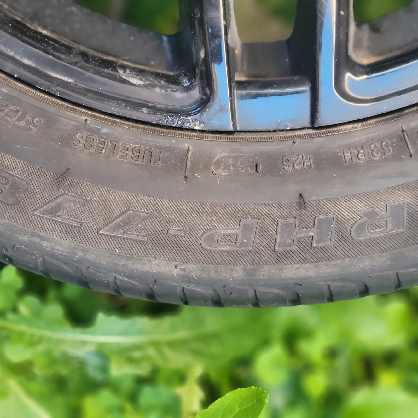 American Racing RHP-7 225/55R17 Tires image indicator(3)