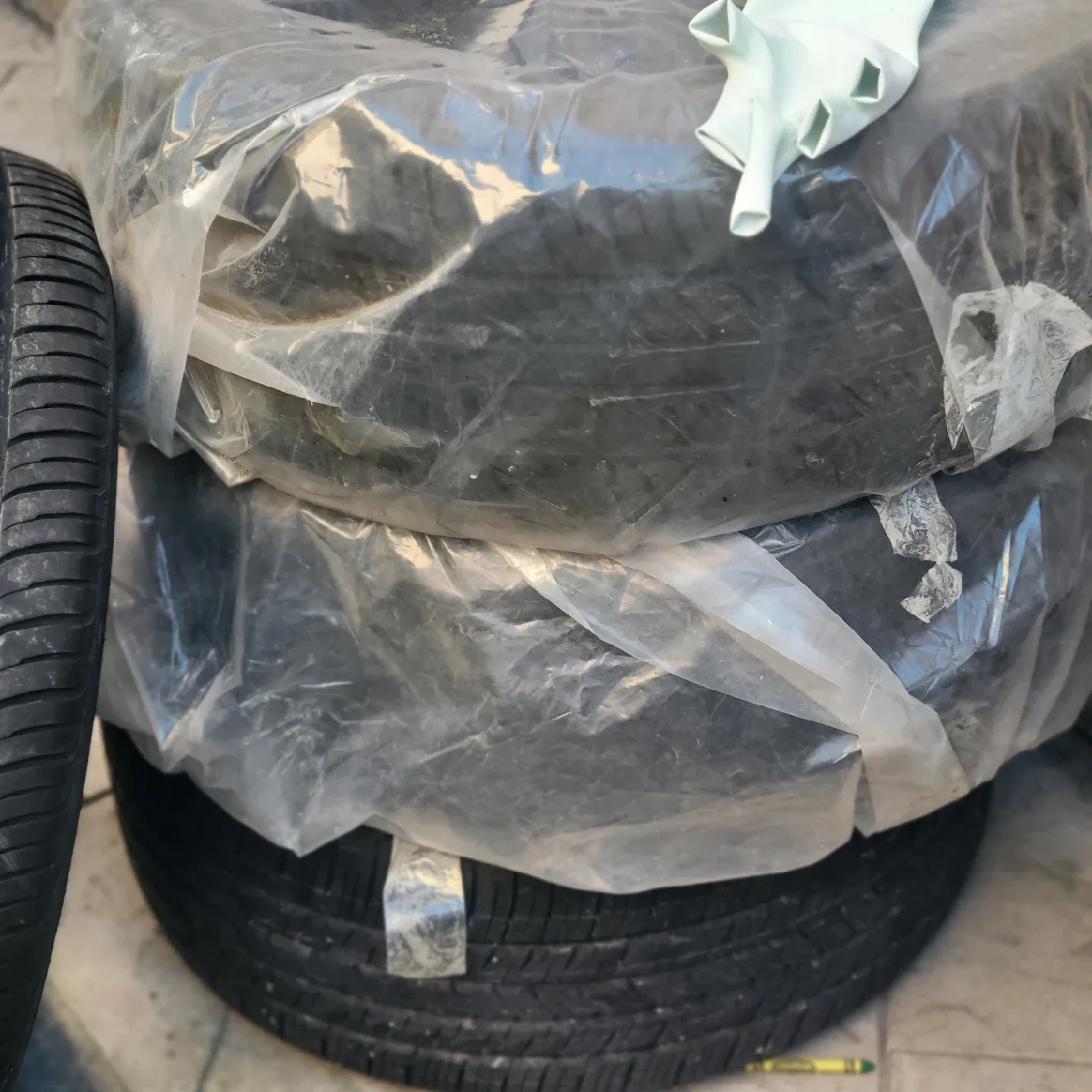 American Racing RHP-7 225/55R17 Tires image indicator(9)