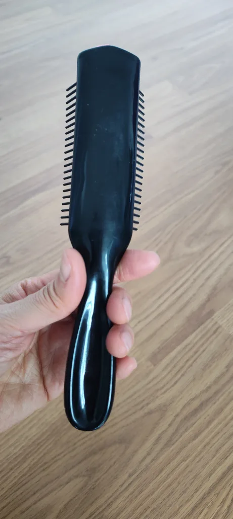 Styling Brush - Black/Pink image indicator(3)