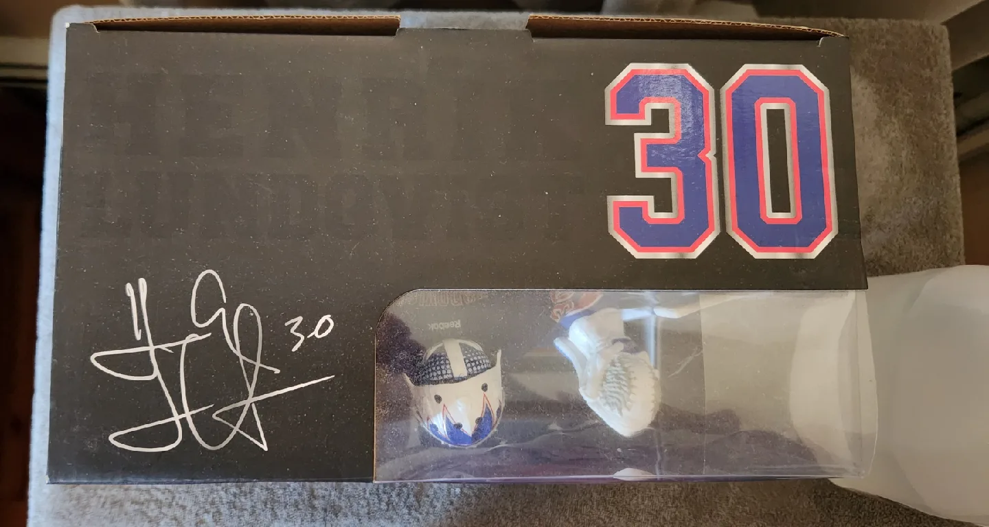 Henrik Lundqvist Imports Dragon Figure image indicator(3)
