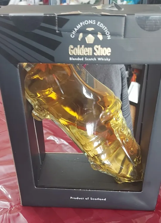 Selling Set of 3 Alcohol gift sets. New / Sealed image indicator(5)