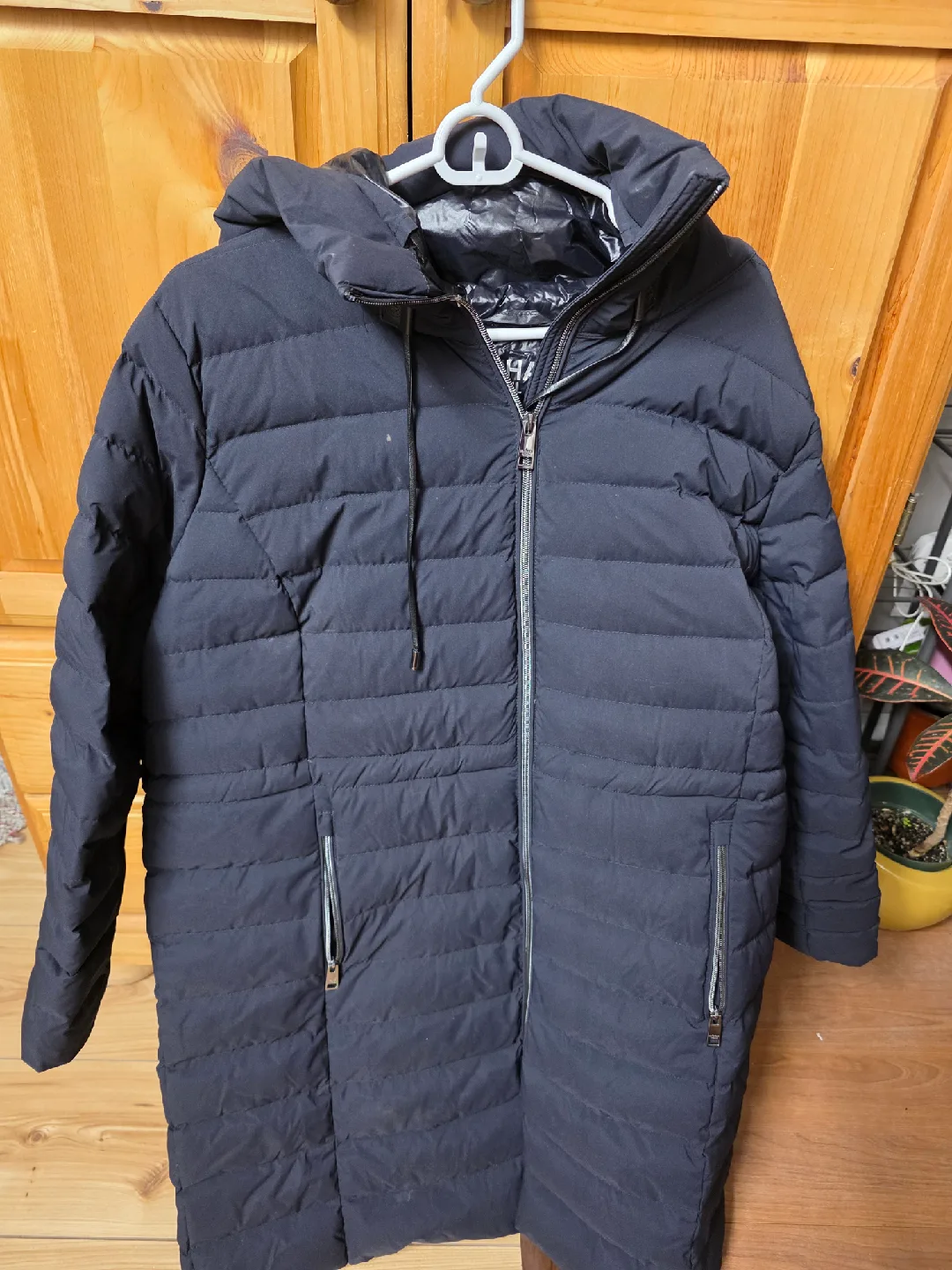 Michael Kors Winter Puffer Jacket  Black 2X image indicator(2)