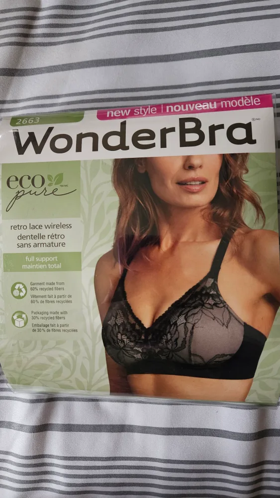 WonderBra Eco Pure Retro Lace Wireless Bra - Size 44DD image indicator(2)