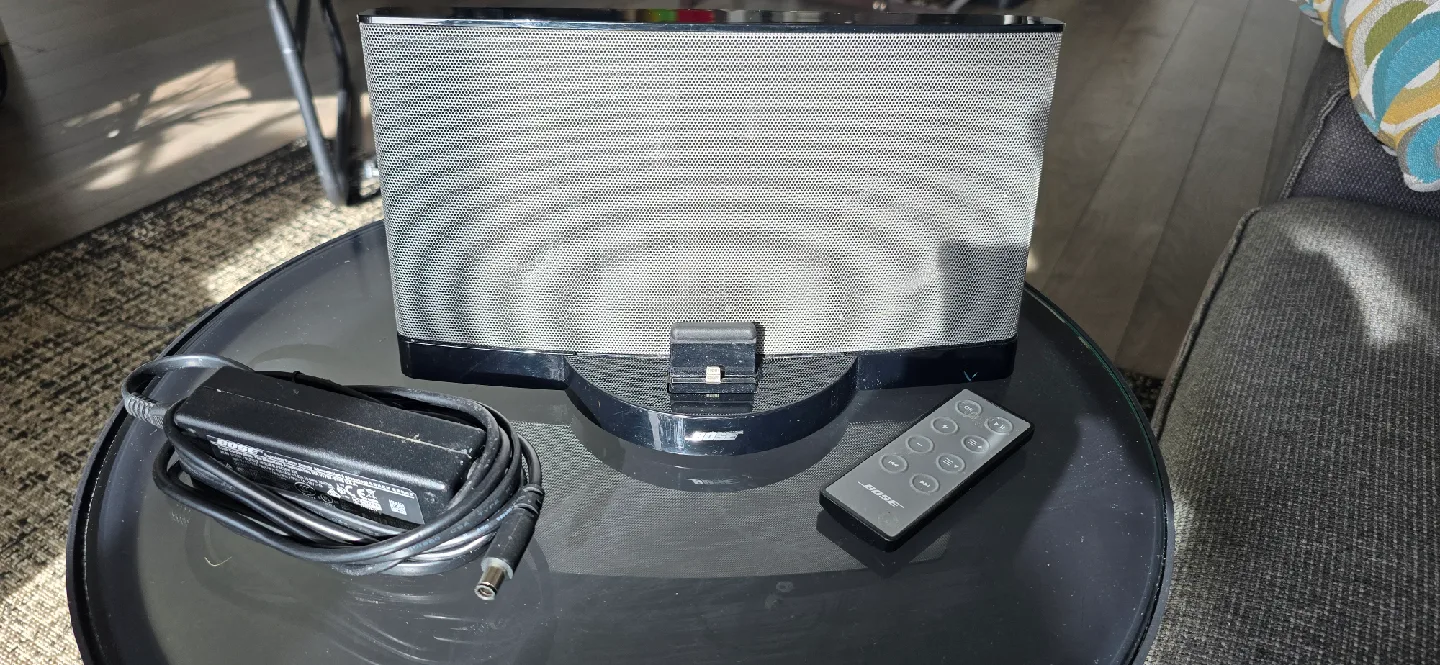 Bose SoundDock Series III Digital Music System thumbnail