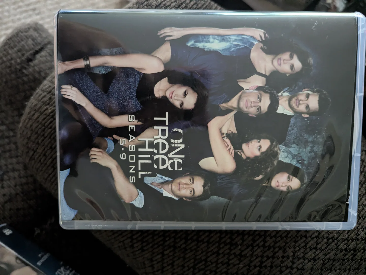 One Tree Hill: The Complete Series Seasons 1-9 DVD Set CASH ONLY image indicator(5)