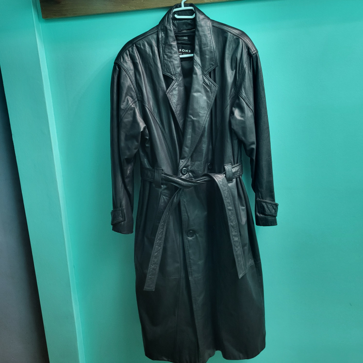 Wilsons Leather Experts Black Trench Coat - Size M