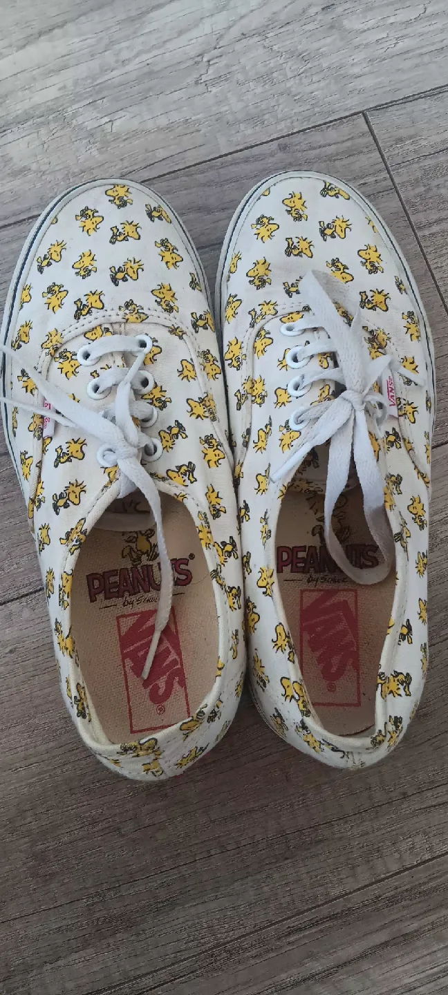 Vans x Peanuts Snoopy Print Sneakers - Women's Size 7 thumbnail