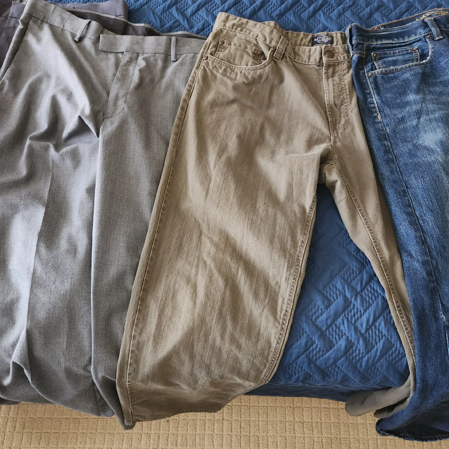 Men's Pants: Dockers, American Eagle - Sizes 38x32 & 34 image indicator(2)
