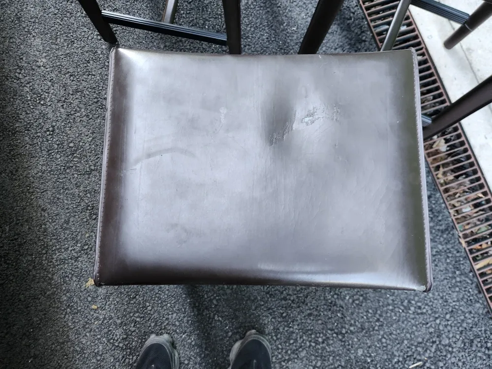 Set of 3 Brown Leather Bar Stools image indicator(5)