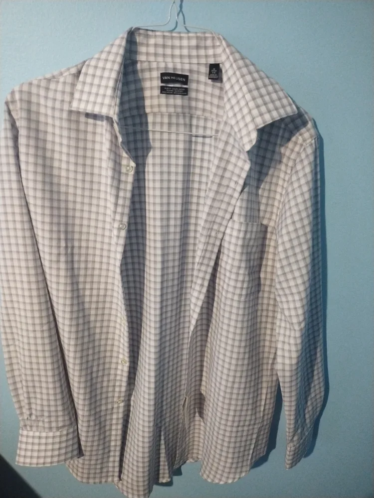 Van Heusen Slim Fit Dress Shirt - Large image indicator(2)