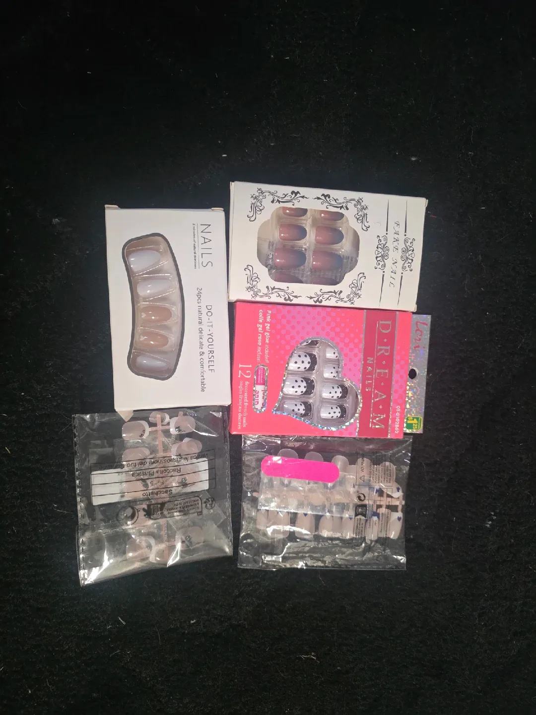 Fake Nails - Assorted Styles thumbnail