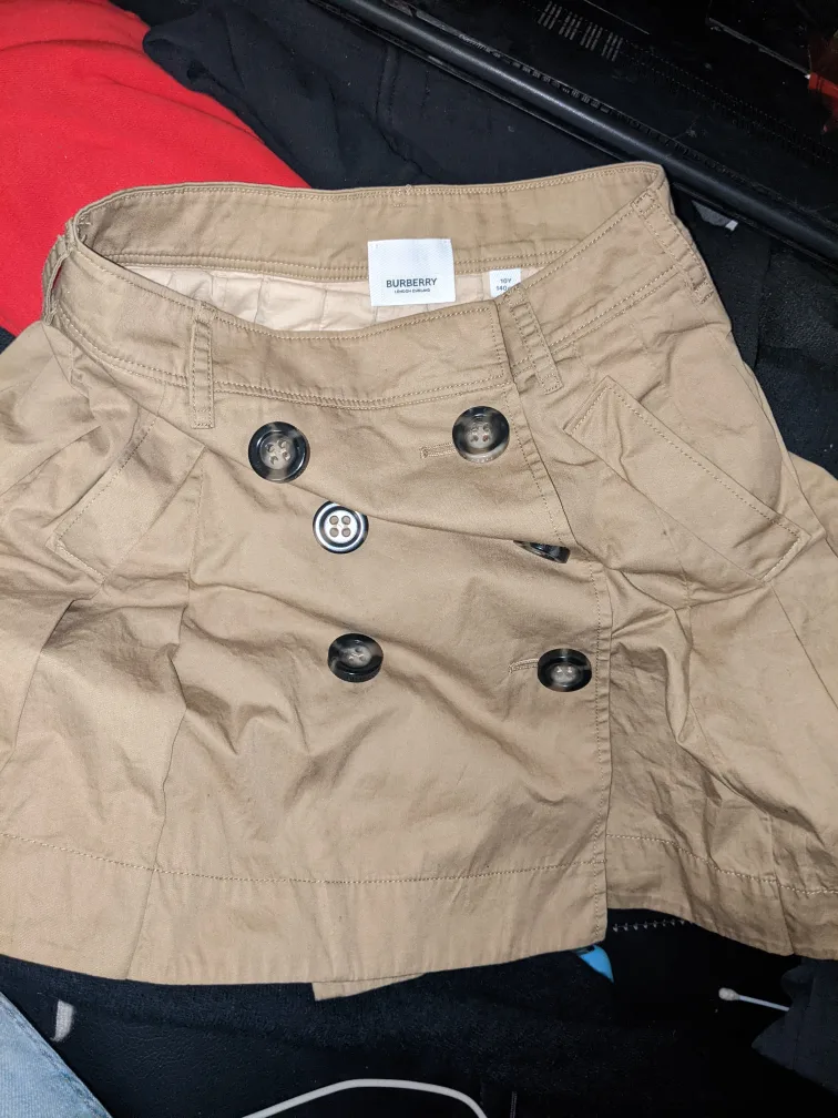 Burberry Kids Skirt - Size 10 image indicator(2)