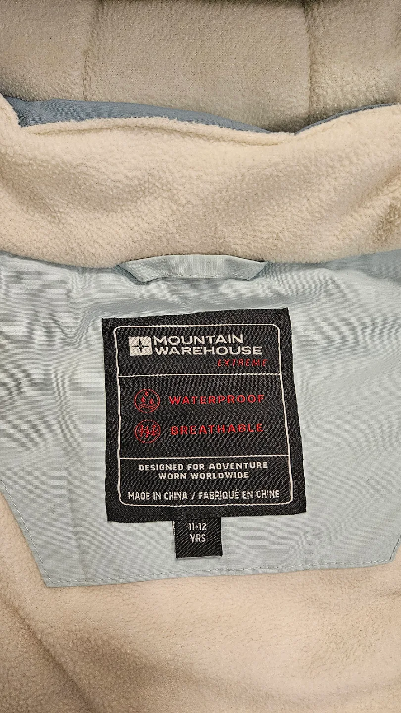 Girl's Winter Jacket Size 11-12 image indicator(3)