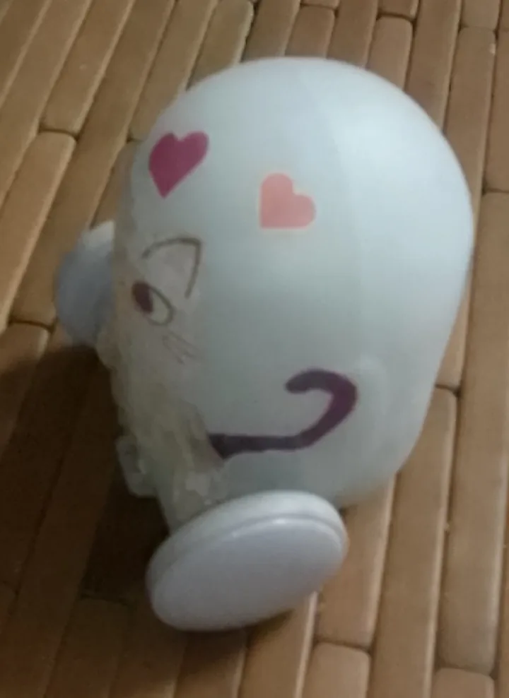 Toy Cat Figure with wheels image indicator(4)