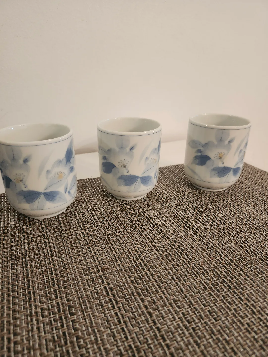 Set of 3 Japanese Tea Cups thumbnail