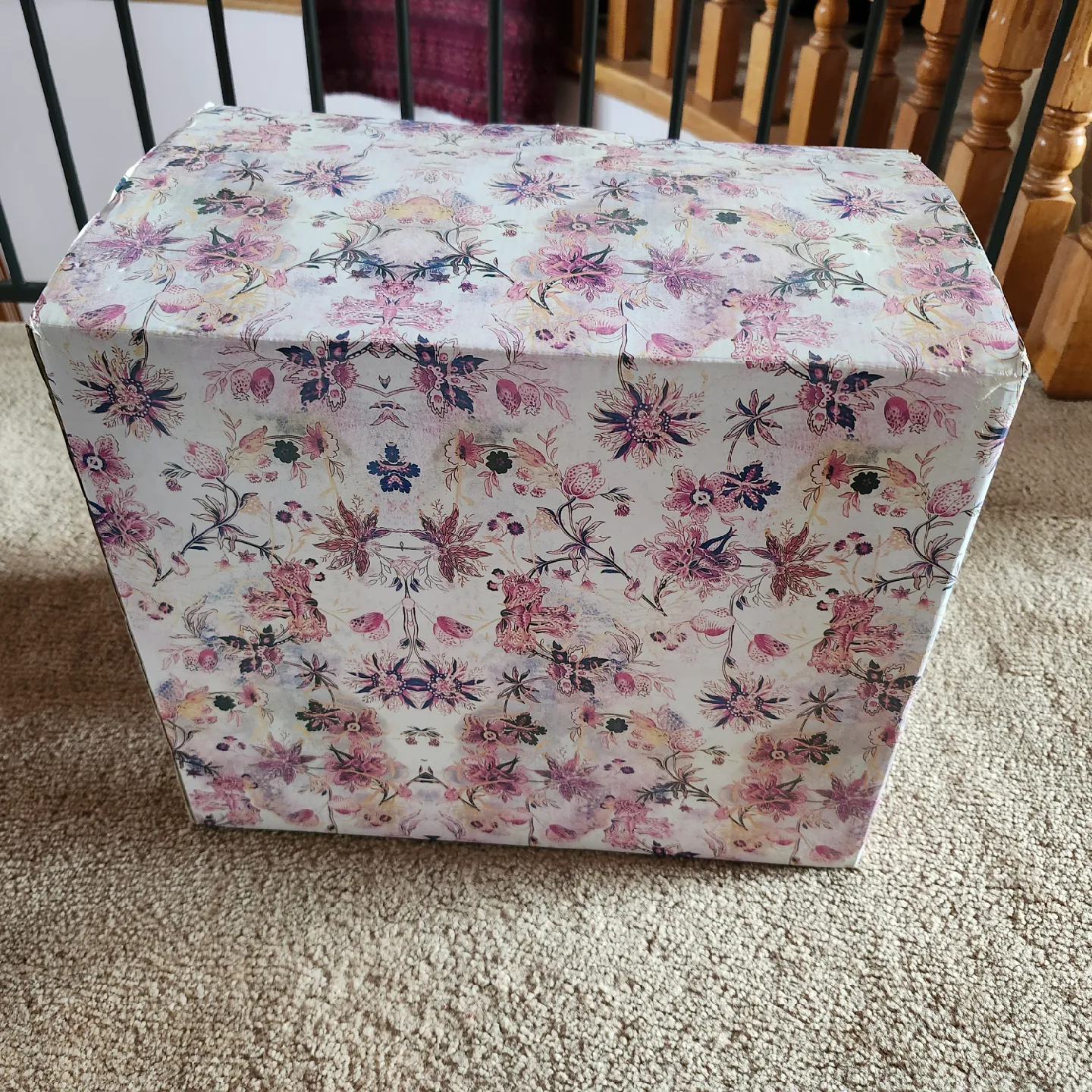 Large Versace Style Tea Cups Set Brand New image indicator(3)