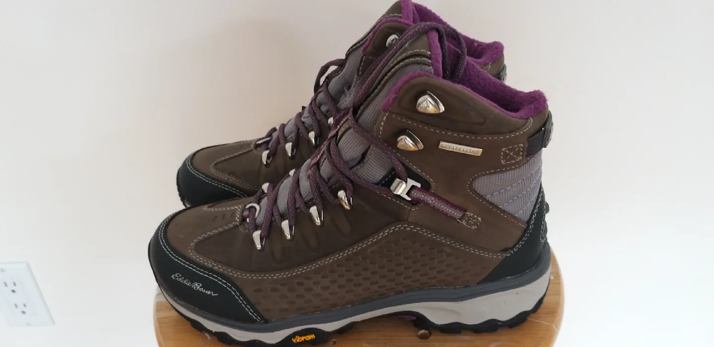 Eddie Bauer Waterproof Hiking Boots - Women's 7.5 image indicator(3)