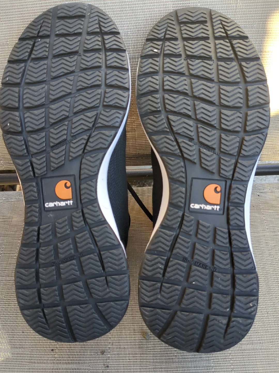 women's Carhartt sneaker size 6,5 image indicator(2)