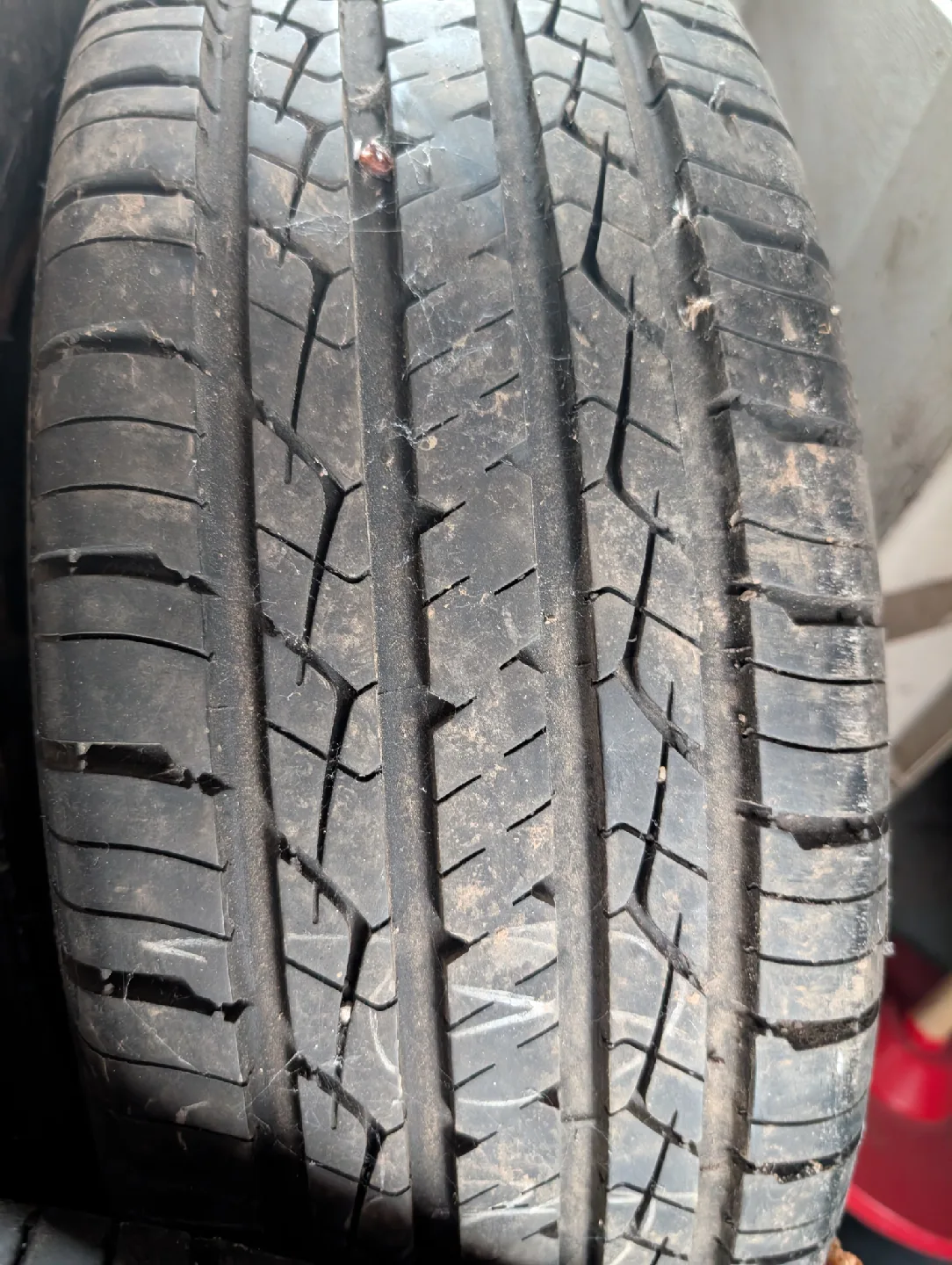 Used Tires - Set of 4 BF Goodrich 195/60R/15 image indicator(2)