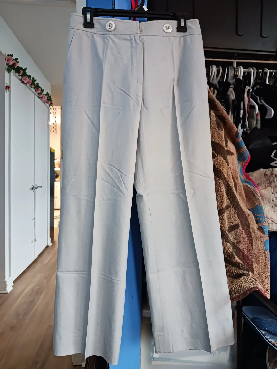 Francesca Mammoliti Light Grey Trousers - Size 8 thumbnail