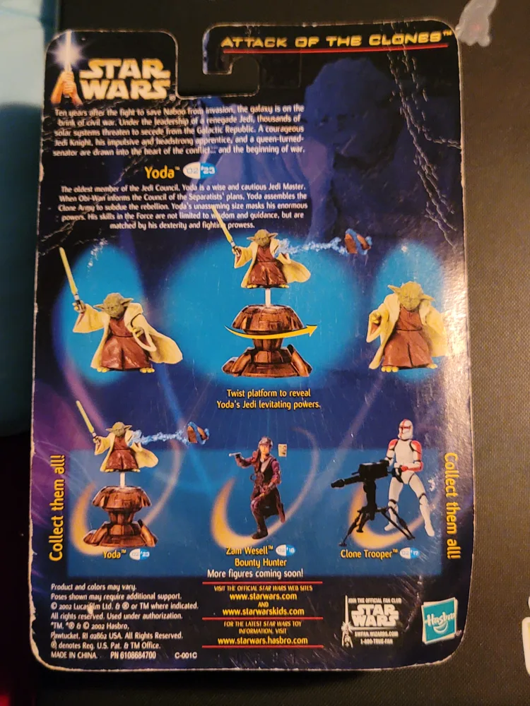 Star Wars Attack of the Clones Yoda Action Figure image indicator(3)