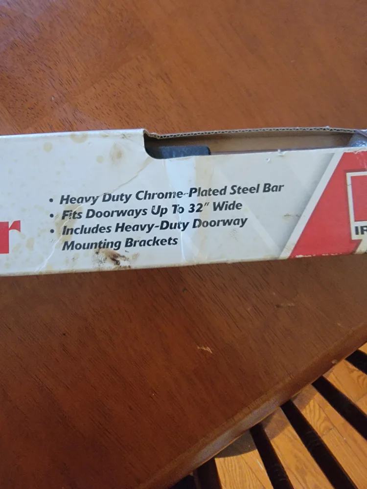 Iron Body Fitness Doorway Pull Up Bar image indicator(2)