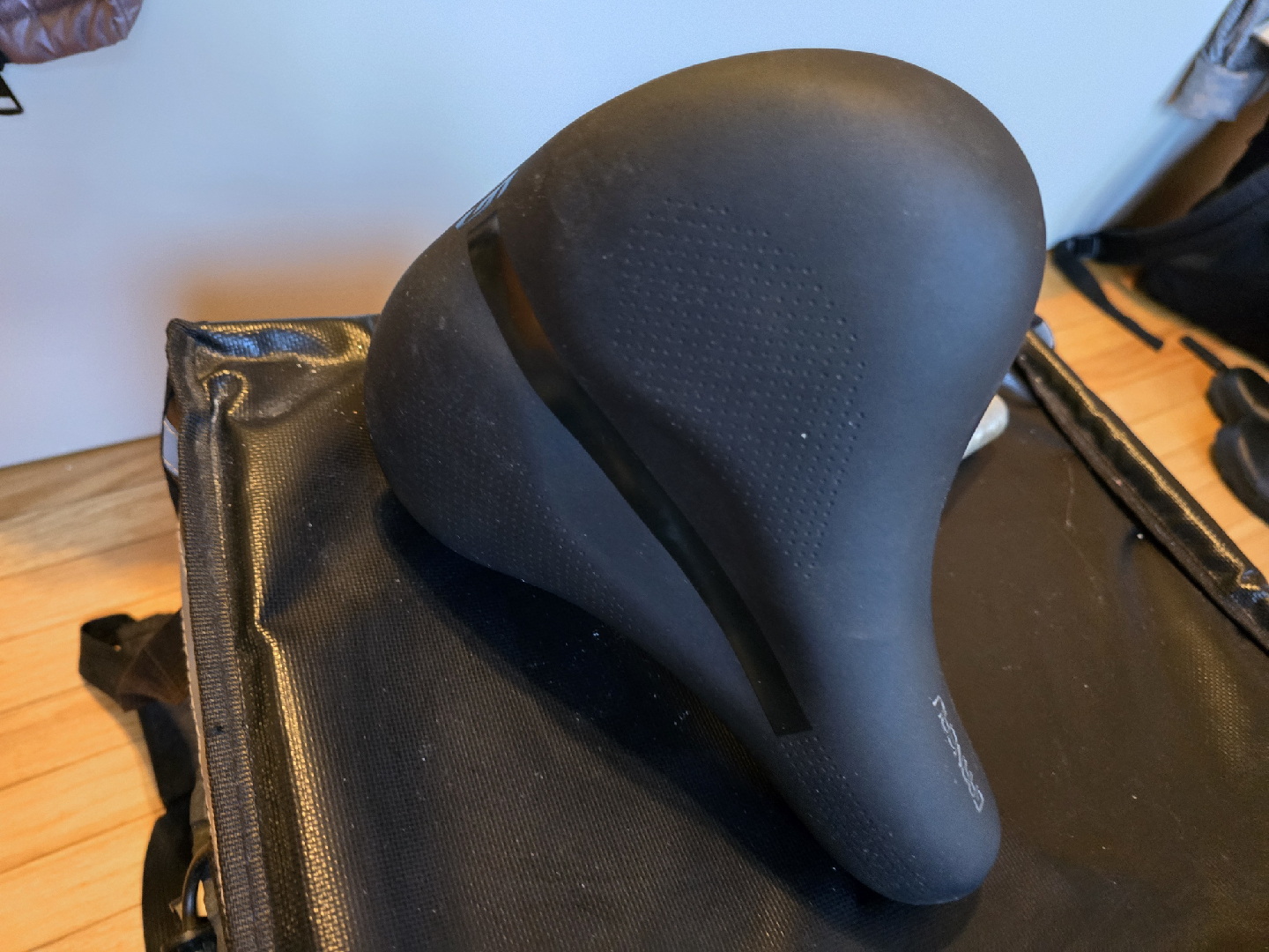 Garneau Bike Seat - Black - photo 2