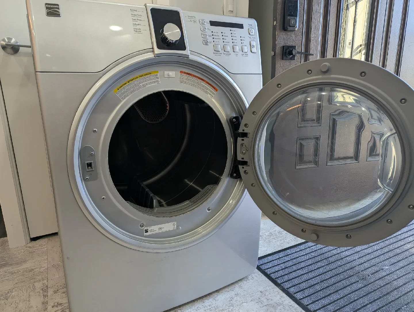 Kenmore Silver Laundry Dryer image indicator(3)