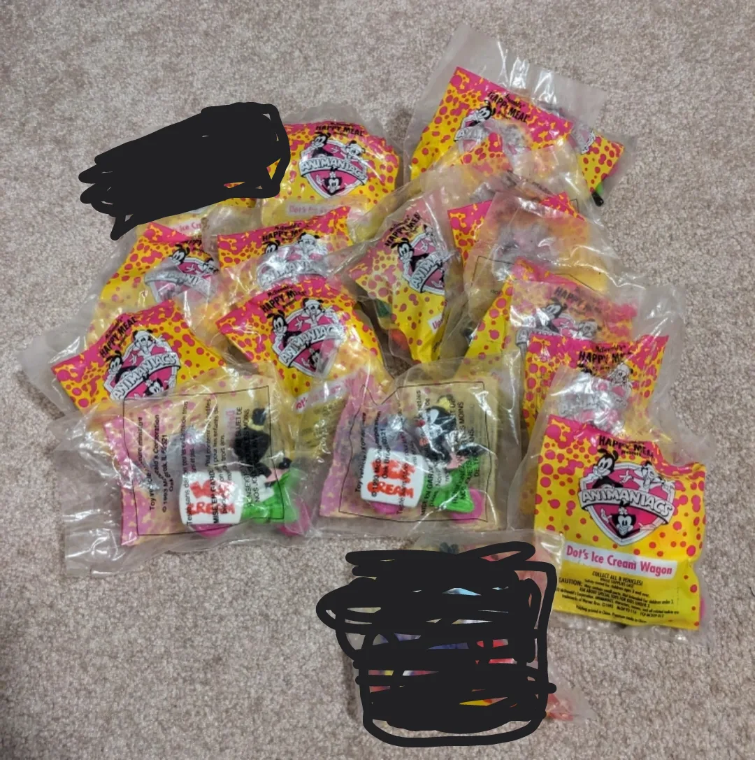 McDonalds Happy Meal Animaniacs Dot's lce Cream Wagon Toy image indicator(5)