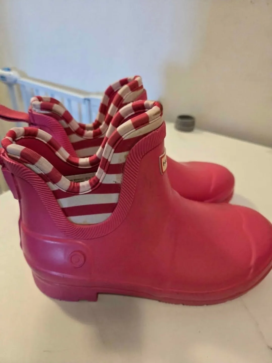 Hunter Pink Rain Boots Size 3 (9/10 Condition) image indicator(2)