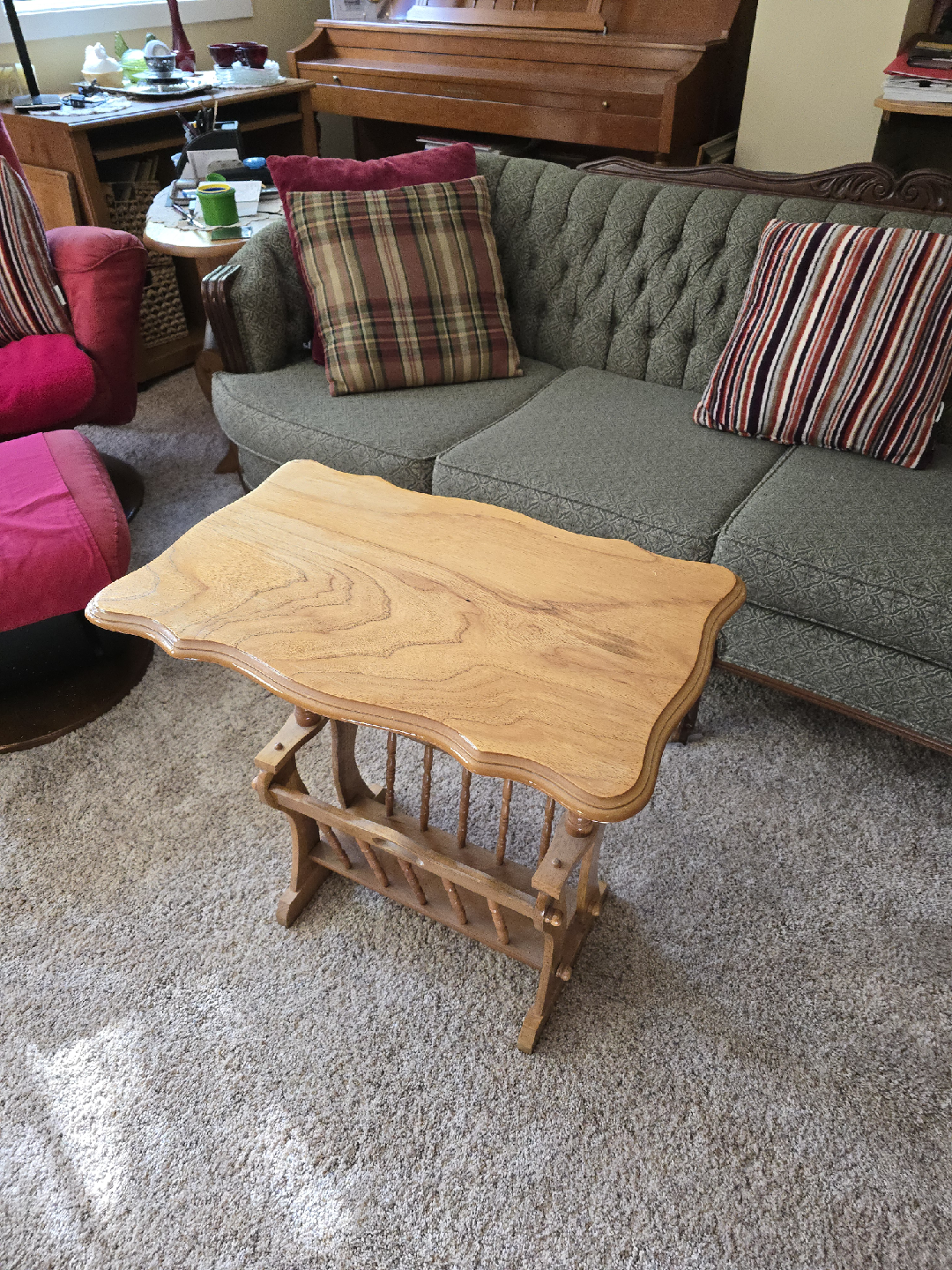 Vintage Wooden Magazine Table - photo 3