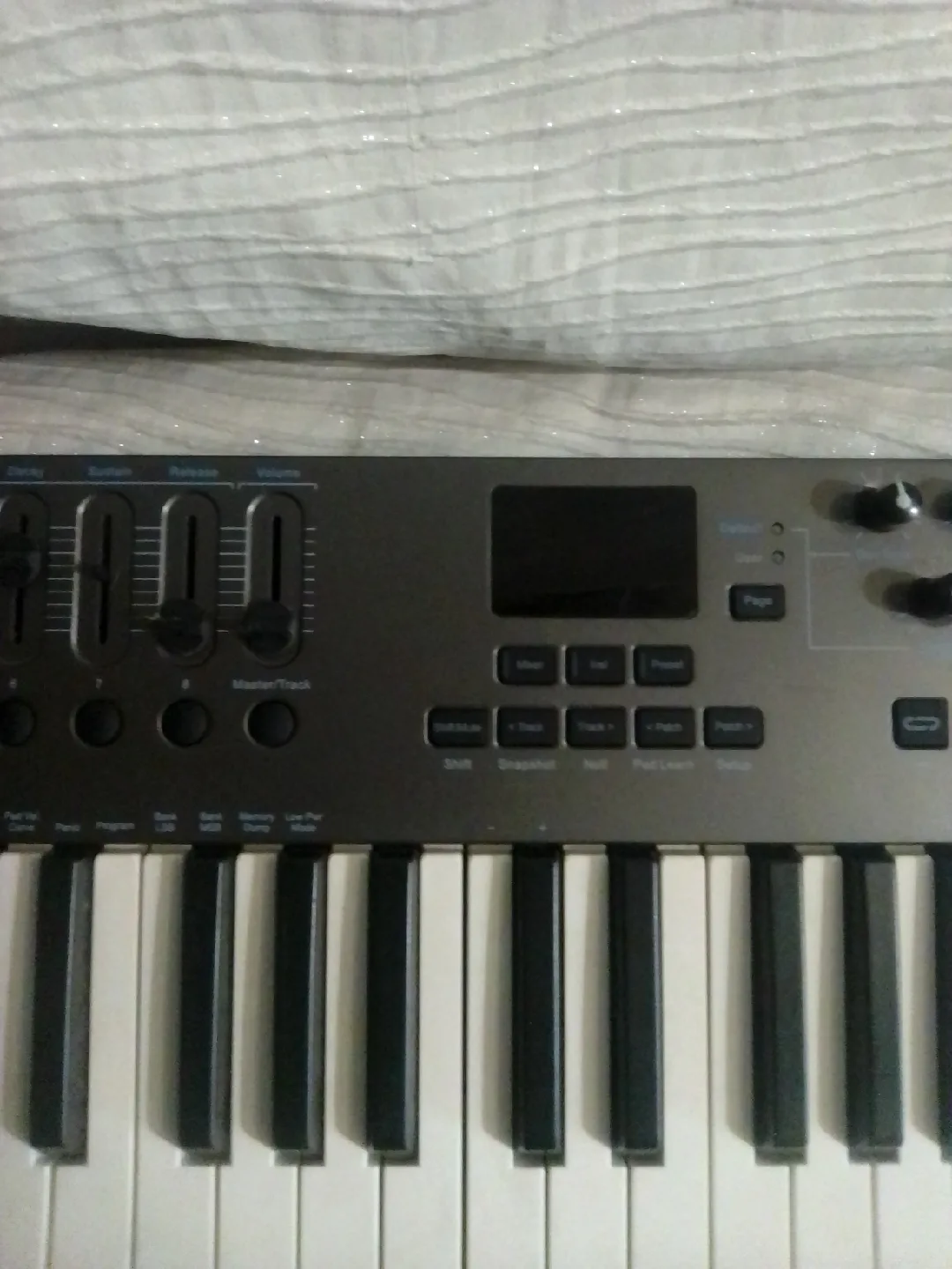 Nektar Impact LX61+ MIDI Controller Keyboard image indicator(5)