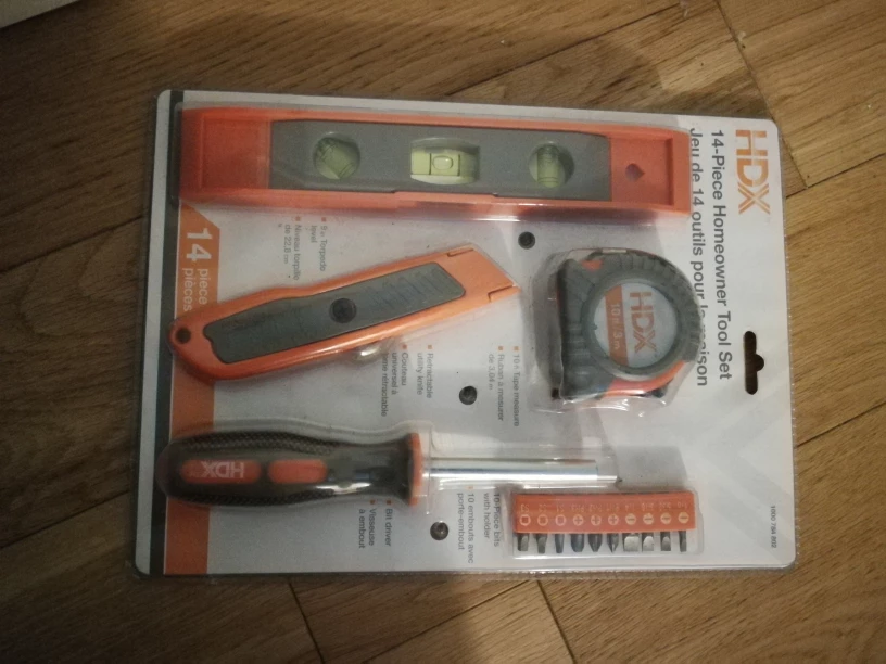 HDX 14-Piece Homeowner Tool Set - New - photo 2