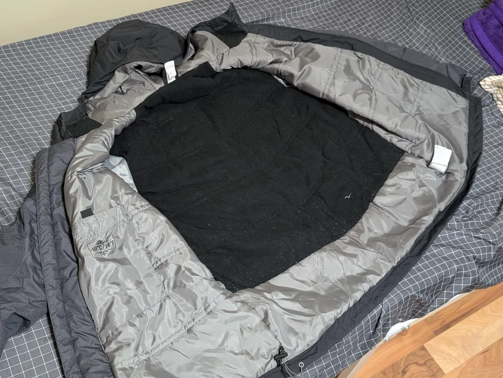 Quechua Waterproof Hiking Jacket - Black image indicator(4)