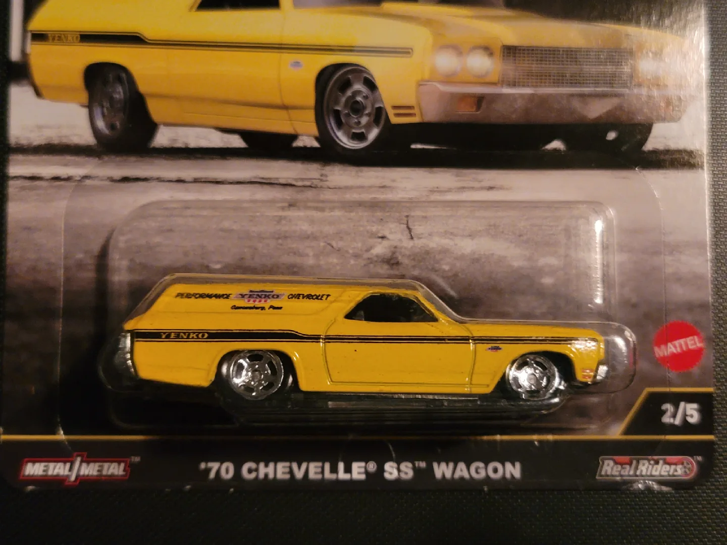 Hot Wheels Premium '70 Chevelle SS Wagon image indicator(2)