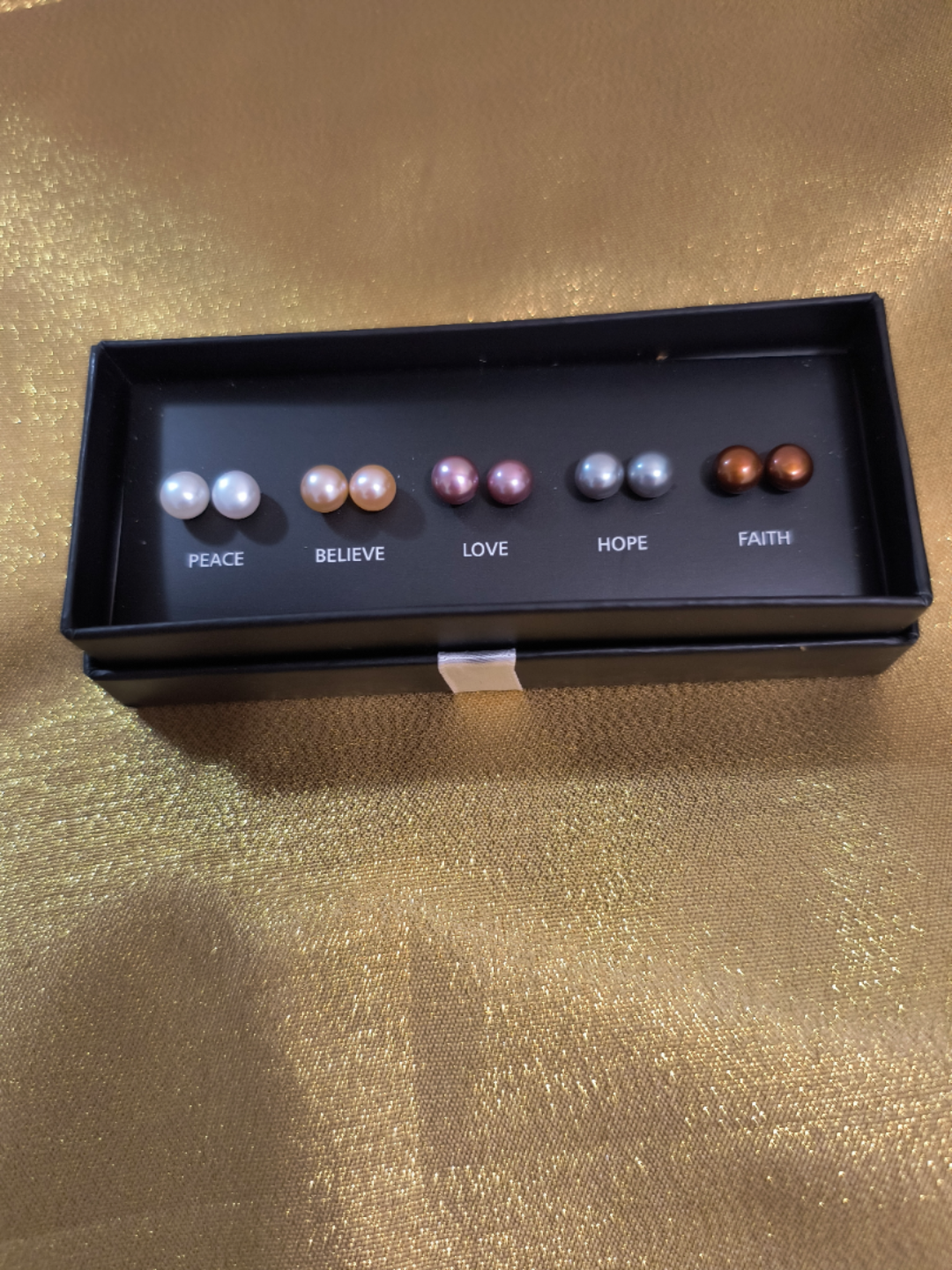 Pearl Earrings Set - Peace, Believe, Love, Hope, Faith