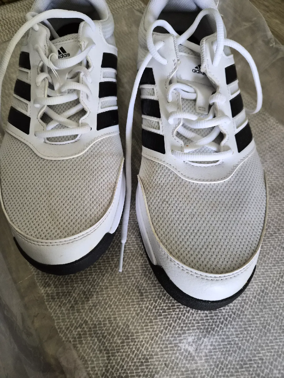 Adidas Golf Shoes - White & Black Size 10.5 US image indicator(3)