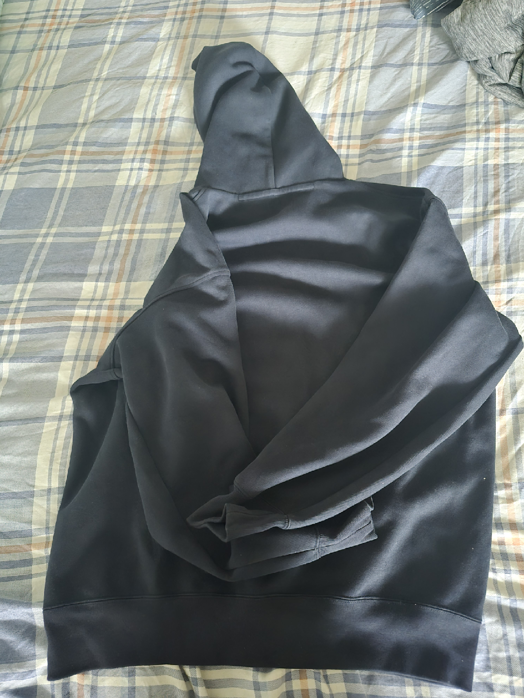Uniqlo =C Black Hoodie - Size Medium - photo 4