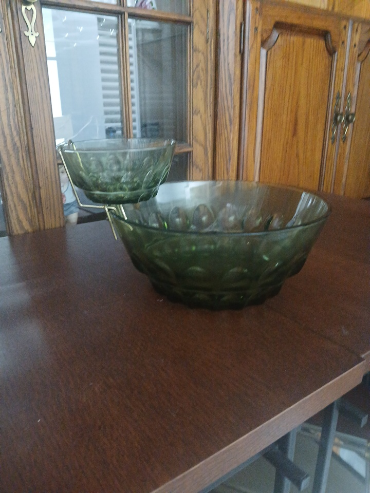 Vintage Indiana Glass Punch Bowl Set