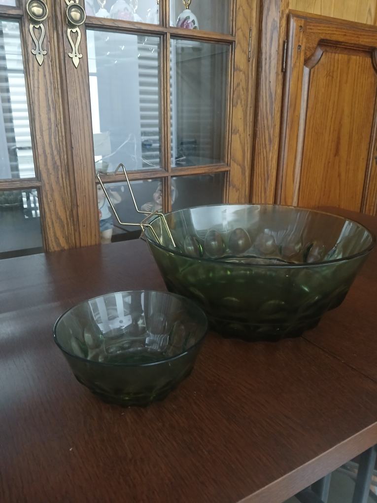 Vintage Indiana Glass Punch Bowl Set - photo 2