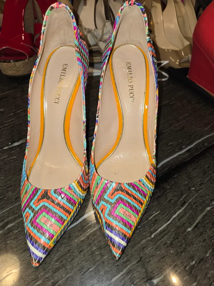 Emilio Pucci Multicolor Patterned Heels - Size 41 image indicator(2)