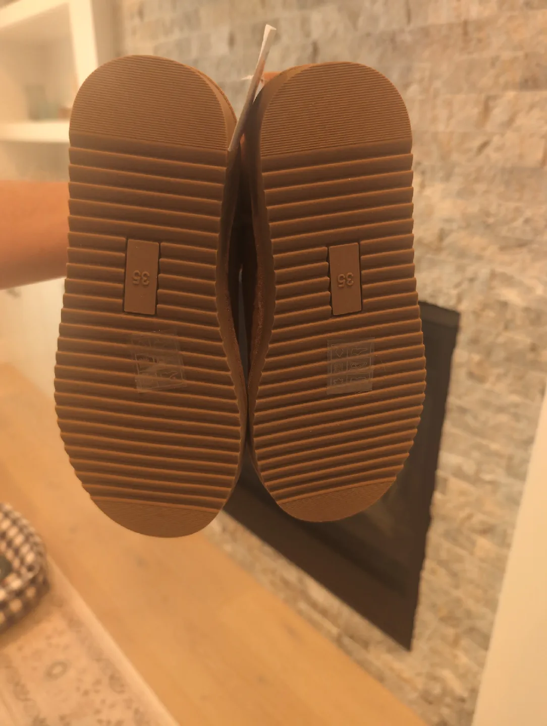 Brown Suede Ankle Boots Size 35 image indicator(3)