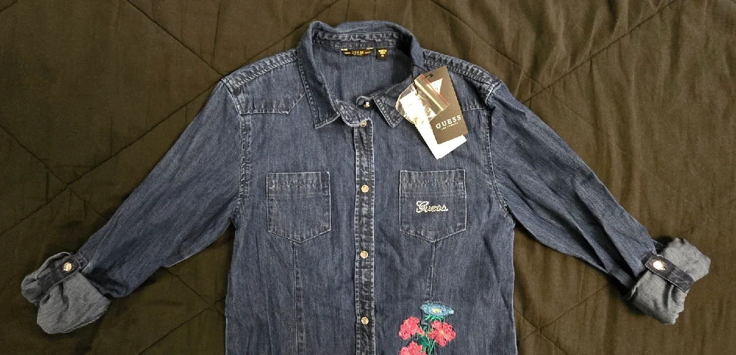 NEW! Guess Denim Shirt with Floral Embroidery! Size Kids 14 image indicator(2)