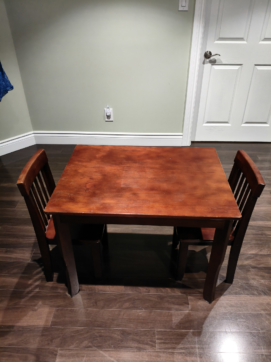 Kids Table and Chairs Set