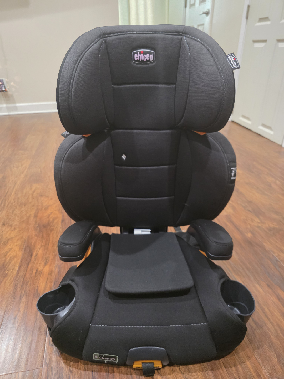 Chicco KidFit Zip Air 2-in-1 Booster Car Seat