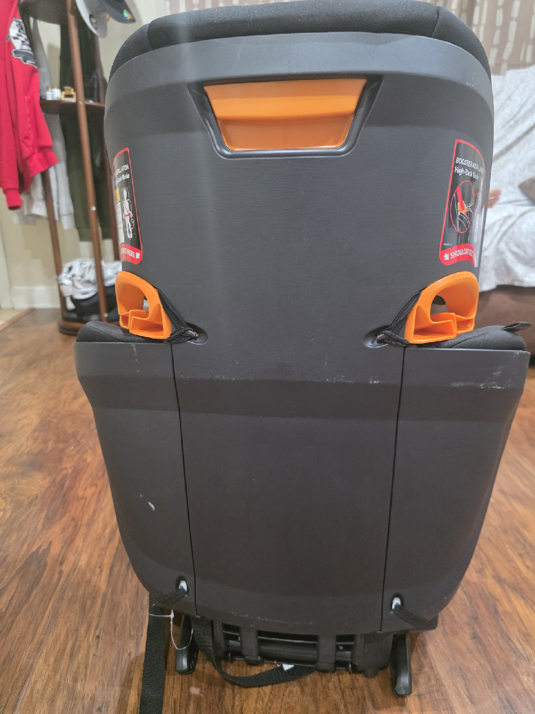 Chicco KidFit Zip Air 2-in-1 Booster Car Seat - photo 3