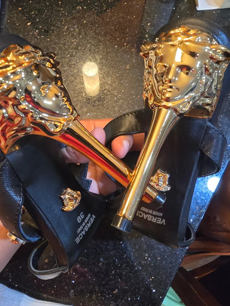 Versace Medusa Head Heels Size 39 image indicator(3)