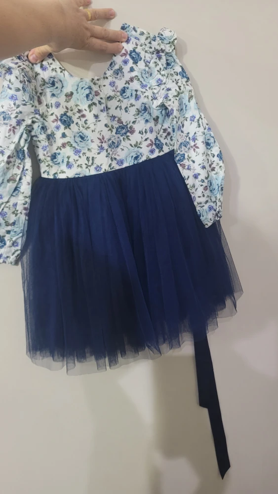 Floral & Navy Blue Tulle Dress size 5 years - photo 3