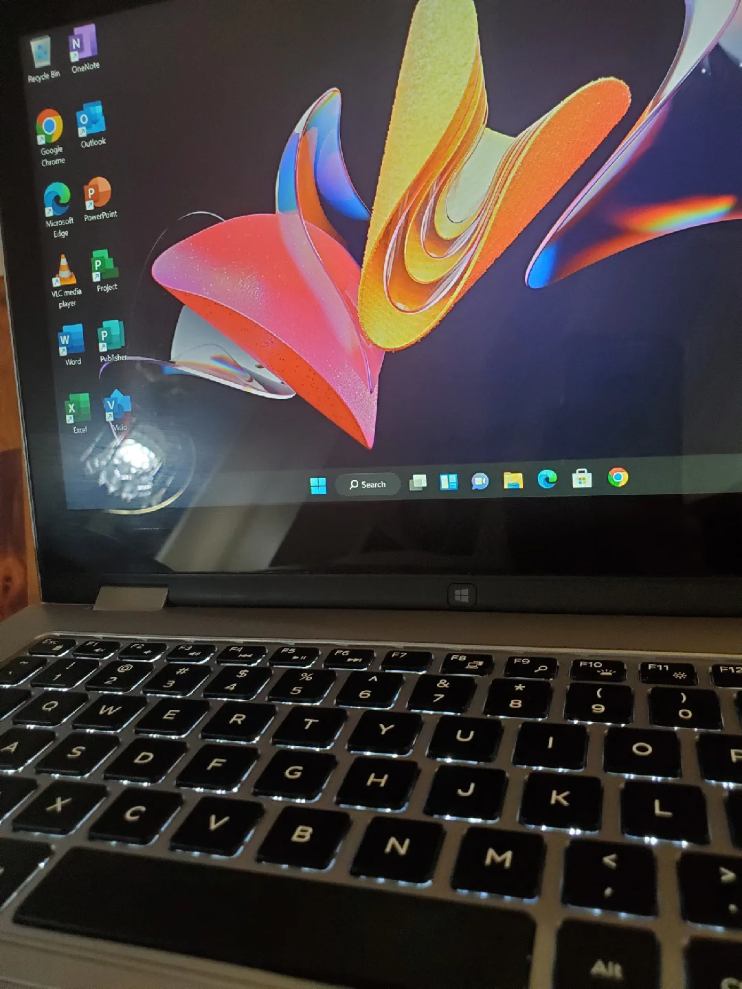 13.3inch touchscreen windows 11pro  Dell Inspiron 13 7000 Laptop image indicator(2)