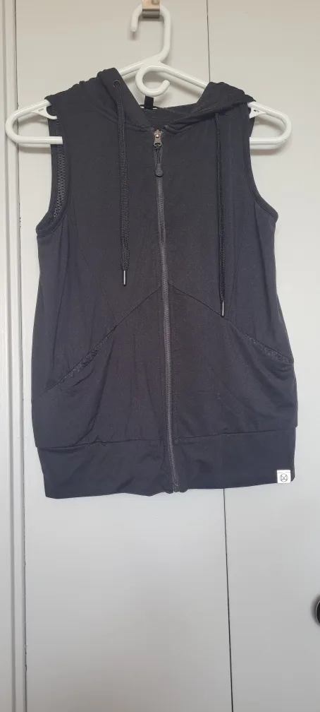 Move Activewear Black Vest Hoodie - Size XS thumbnail
